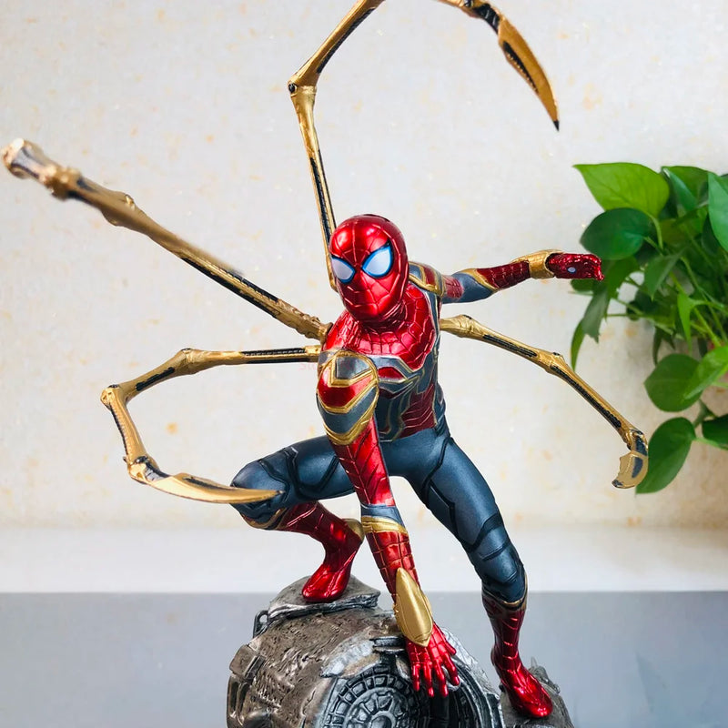 Action Figure do Homem Aranha de Vingadores 3 - Marvel