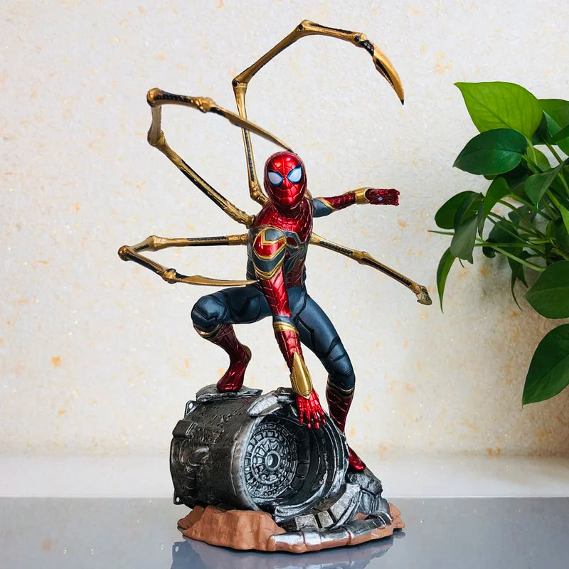 Action Figure do Homem Aranha de Vingadores 3 - Marvel