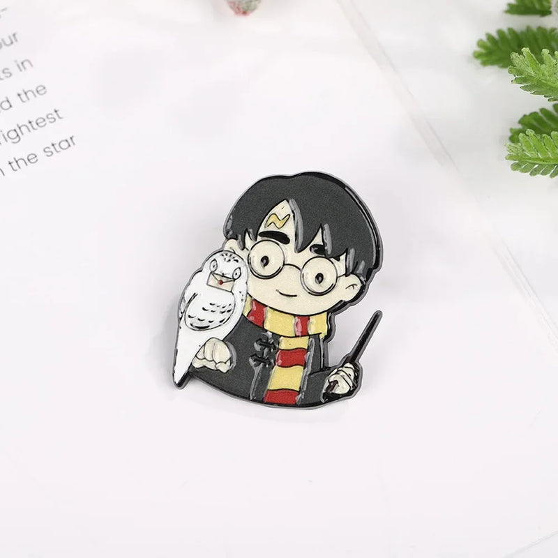 Harry Potter- Colares de Hogwarts (Broche)