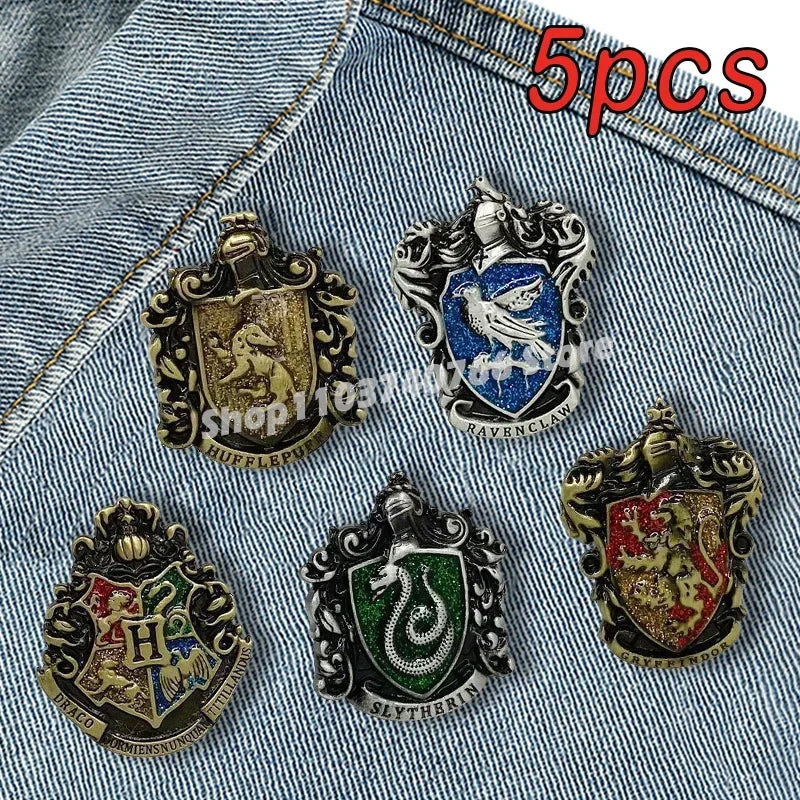 Harry Potter- Colares de Hogwarts (Broche)